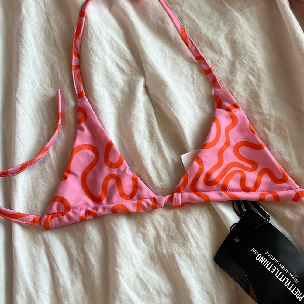 Pretty little thing Pink Squiggle bikini top